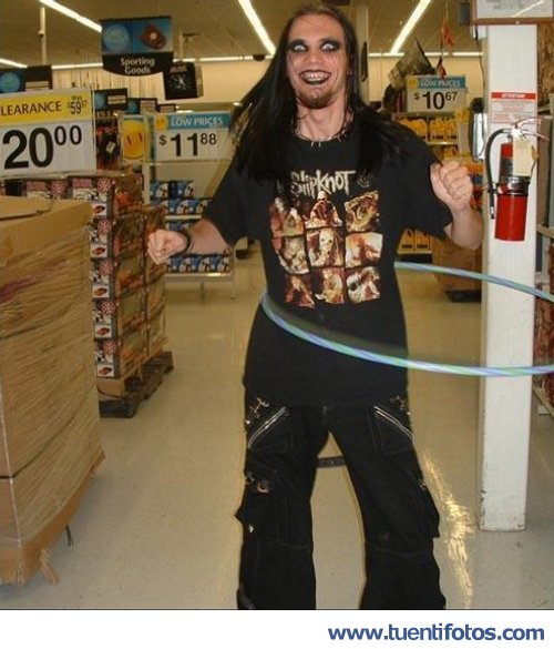 Personas de Heavy Con Hula-hop