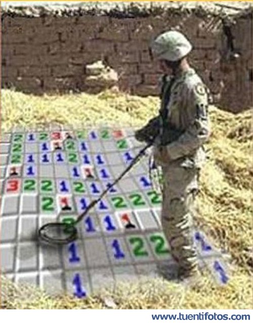 Soldado Buscando Minas
