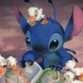 Miniatura de Stitch Con Patitos