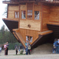 Miniatura de Casa Volteada
