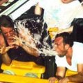 Miniatura de Vomito En La Montaña Rusa