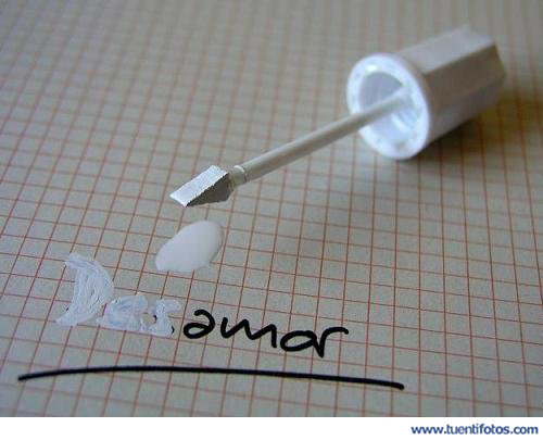 Desamor de Desamor Con Tipex